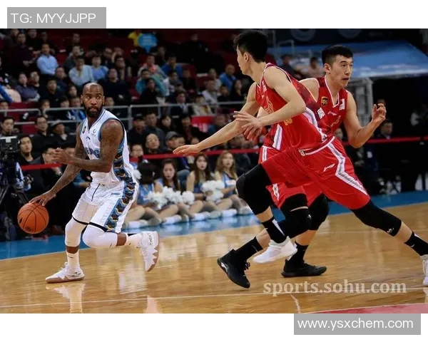 2020年首钢与新疆篮球对决回顾及精彩瞬间分析