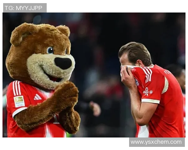 莱万重返德甲对决旧主拜仁球迷怒斥其背叛与忘恩负义