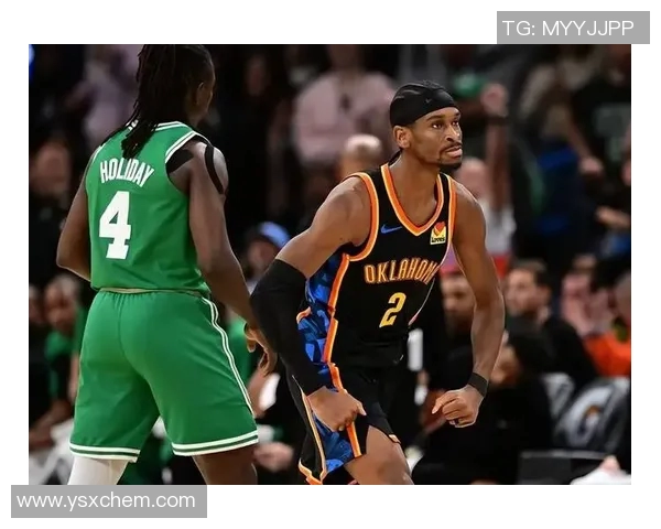 2016年NBA总决赛骑士与雷霆的激烈对决回顾与精彩瞬间分析